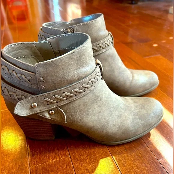 Taupe Bootie - Picture 1 of 5